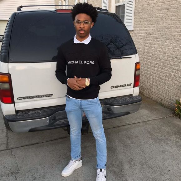 Meet your Posher, Joshua - Picture 1 of 1